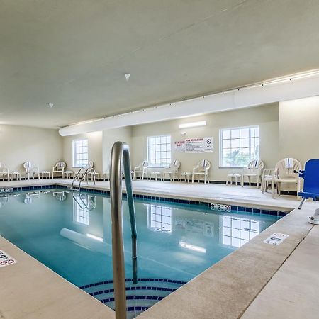Cobblestone Hotel & Suites - Mccook Εξωτερικό φωτογραφία