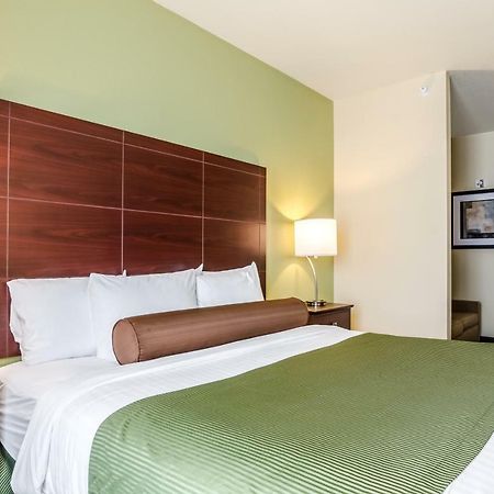 Cobblestone Hotel & Suites - Mccook Εξωτερικό φωτογραφία