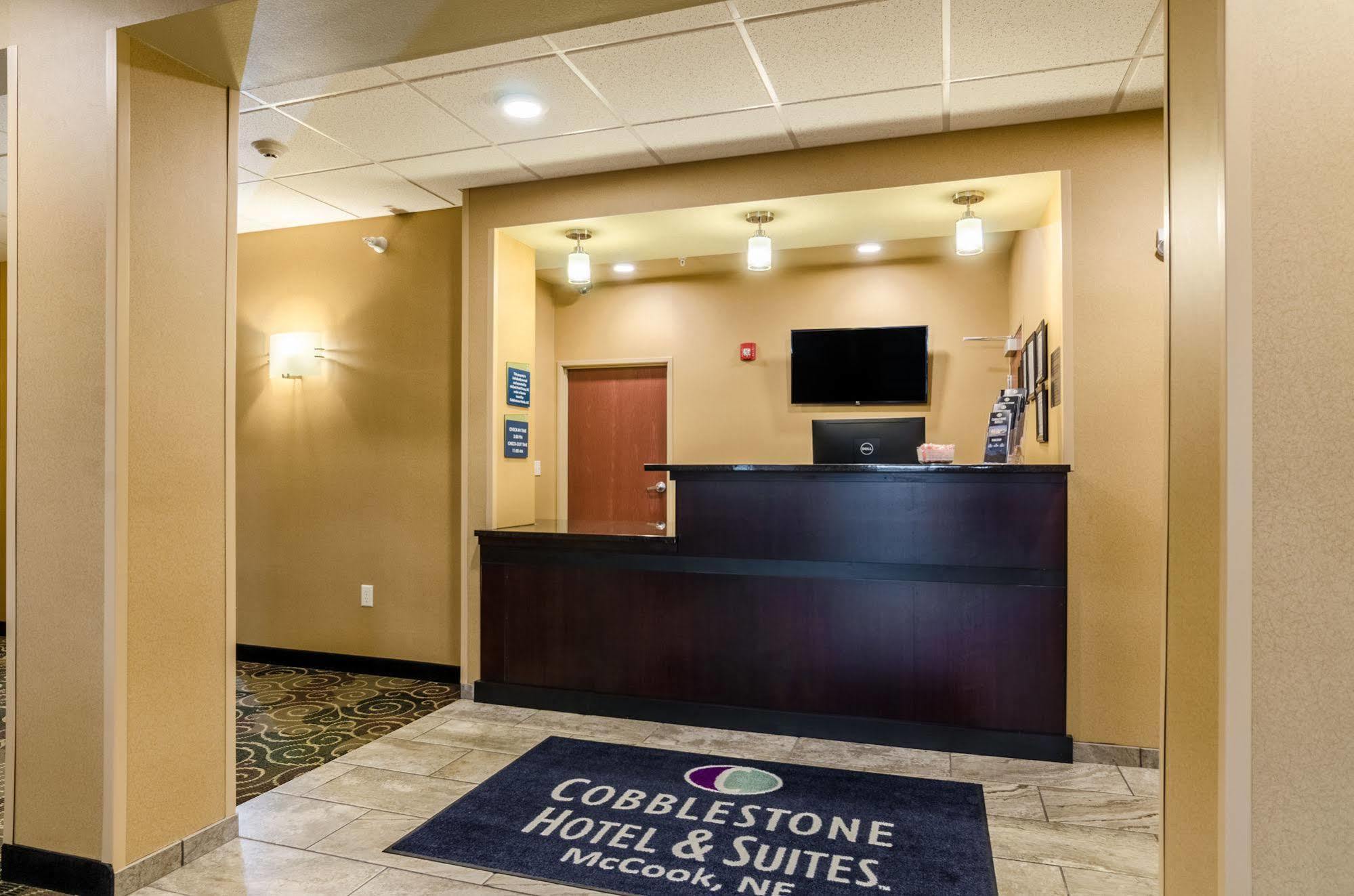Cobblestone Hotel & Suites - Mccook Εξωτερικό φωτογραφία